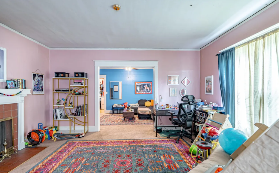 1312 Main St #1 - Photo 4 of 10