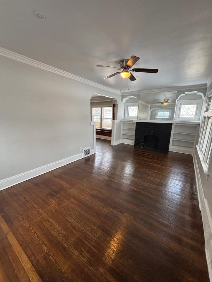 15712 Cloverside Ave #1 - Photo 4 of 23