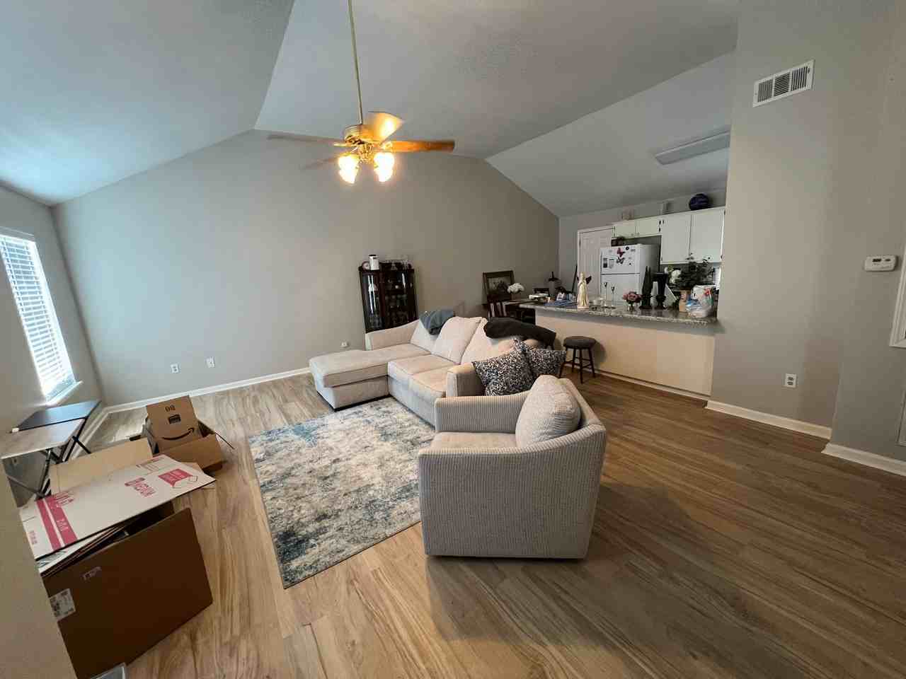 1104 Morgan Cv - Photo 2 of 7
