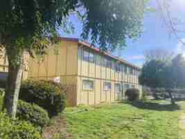 featured image of 137 12th St