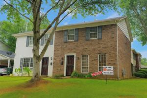 featured image of 495 495 / 495 DICKINSON