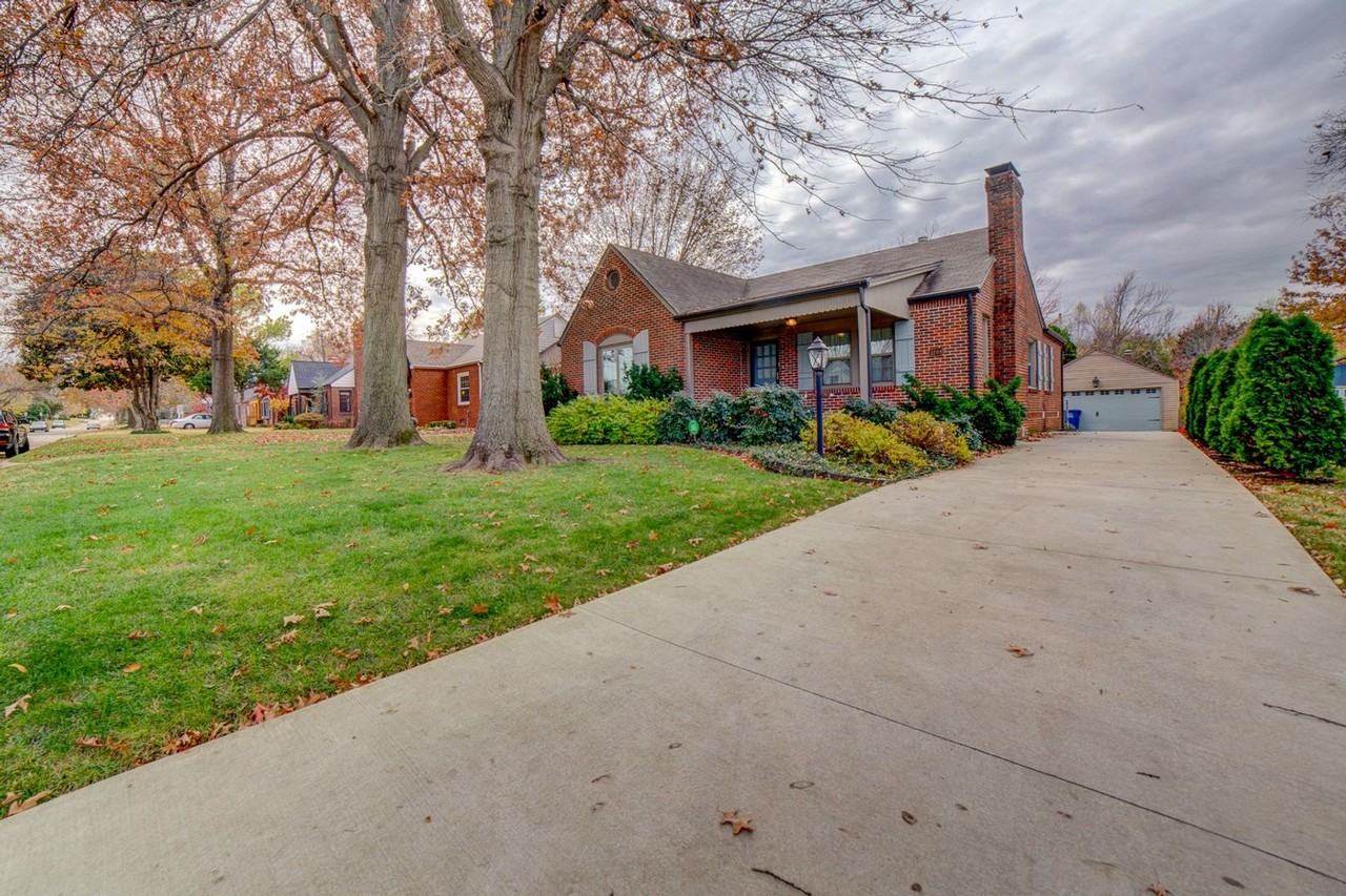 1208 S New Haven Ave - Photo 3 of 25