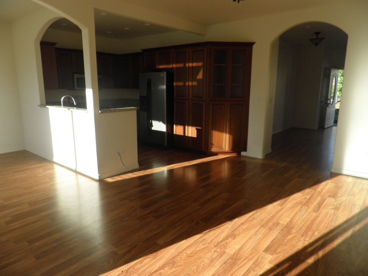 362 Jans Ct - Photo 5 of 8