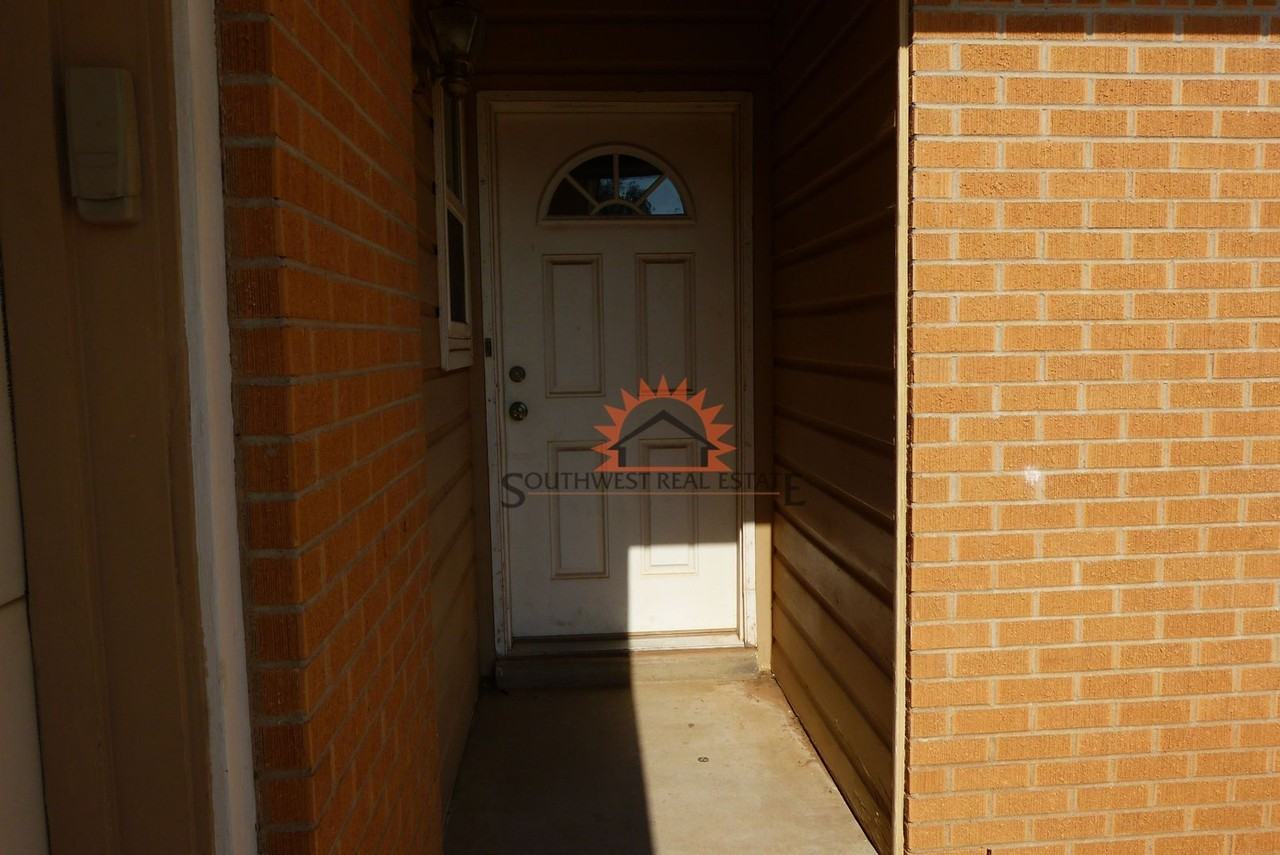 101 Cactus Dr - Photo 2 of 21