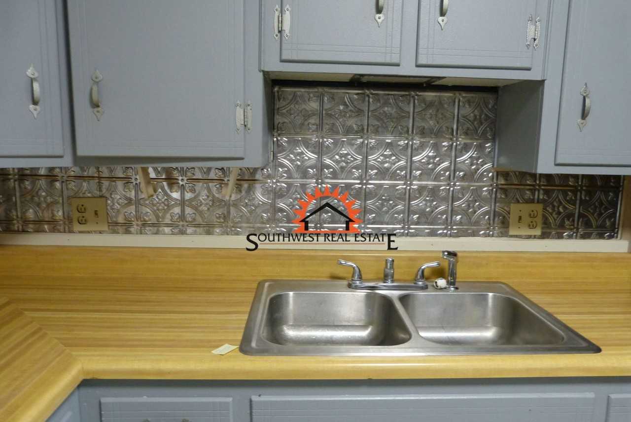 101 Cactus Dr - Photo 6 of 21