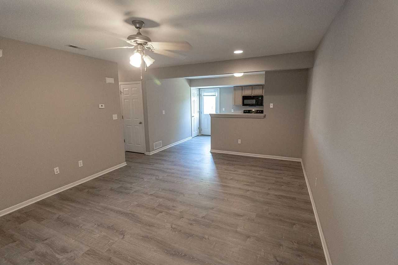 4001 Snowy Owl Dr - Photo 3 of 35