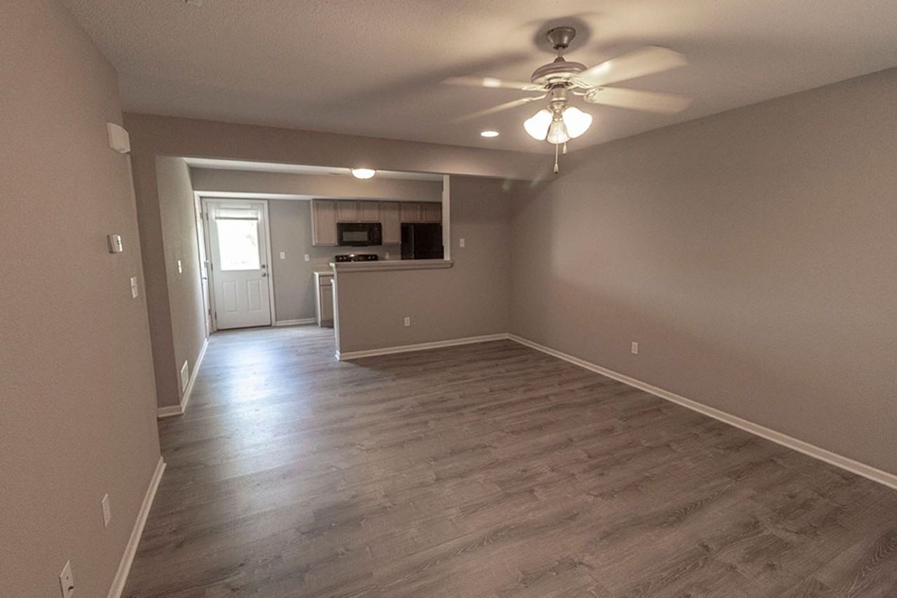 4001 Snowy Owl Dr - Photo 4 of 35