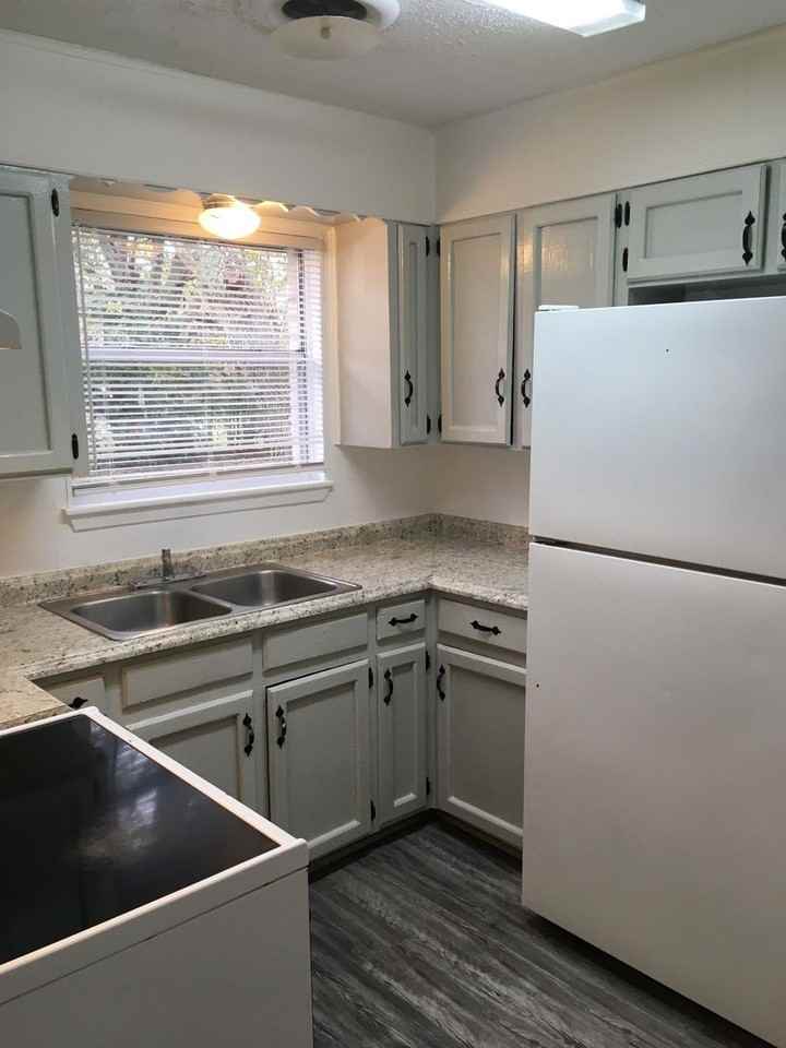 1504 S W S Young Dr - Photo 2 of 19