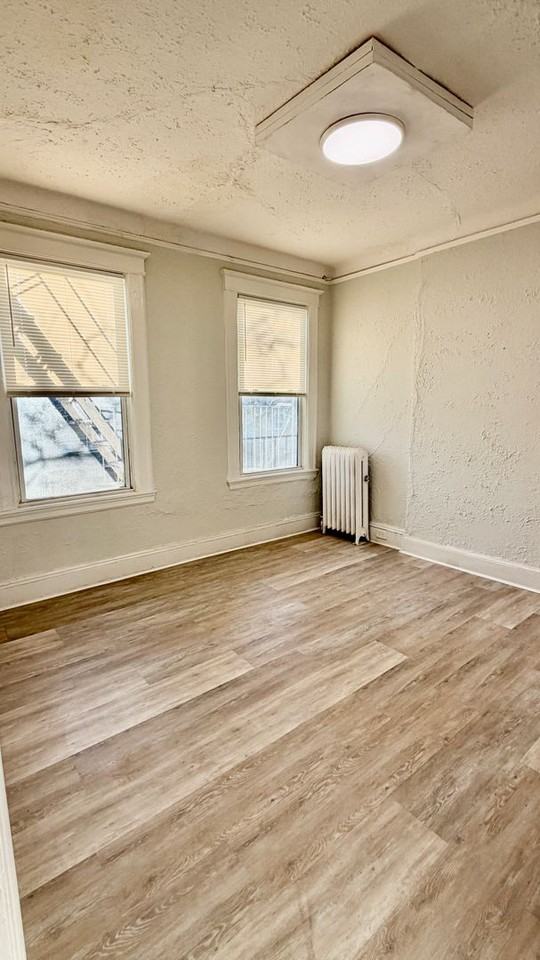 251 S 5th Ave - Photo 7 of 11