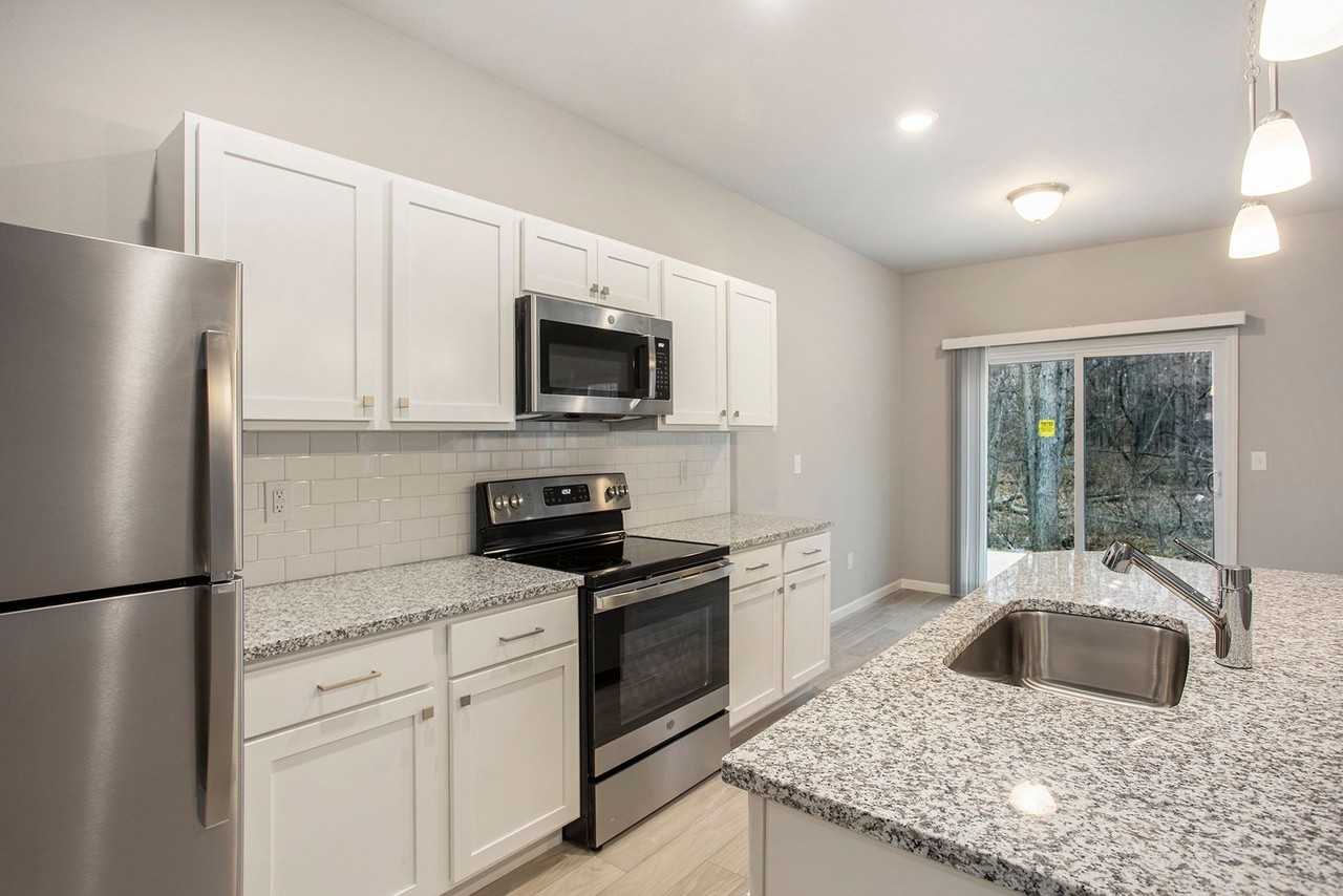 3512 E Sedge Wren Dr Sw - Photo 2 of 20