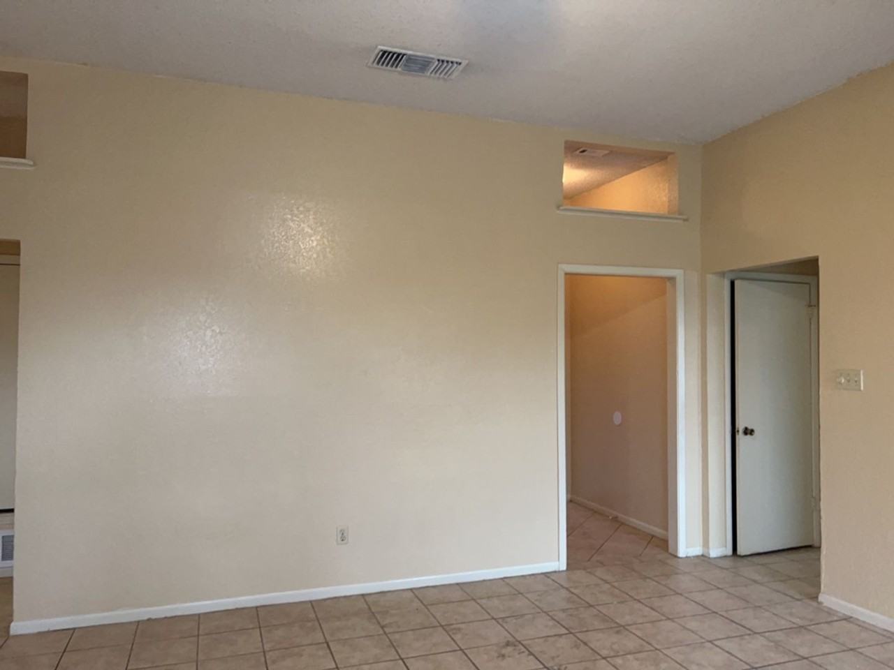4405 Greenlee Dr - Photo 2 of 22