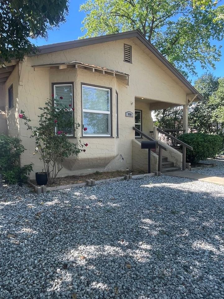 990 West St - Photo 3 of 39