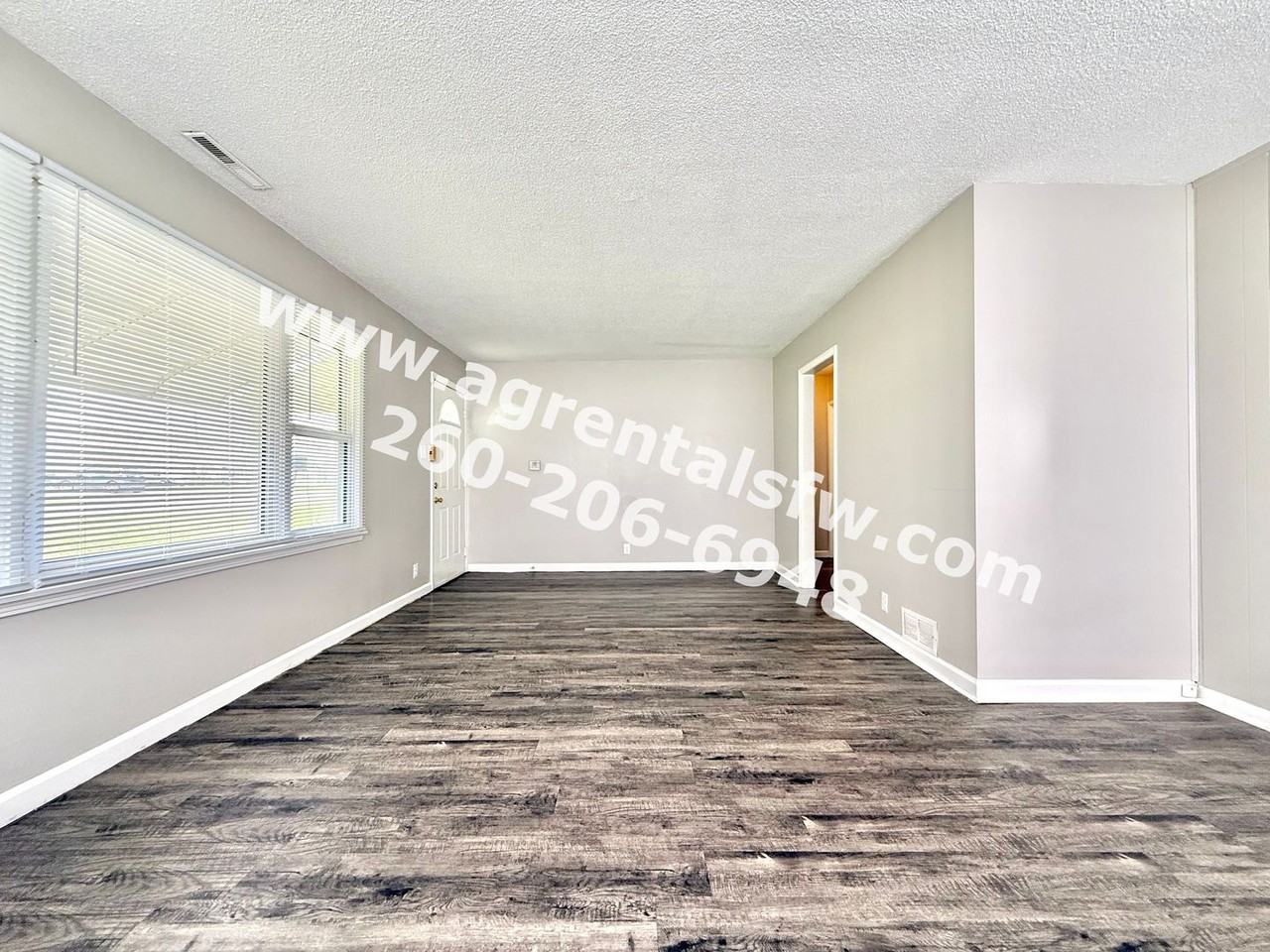 4603 Standish Dr - Photo 3 of 11