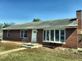 1045 S Pitt St - Photo 1 of 1