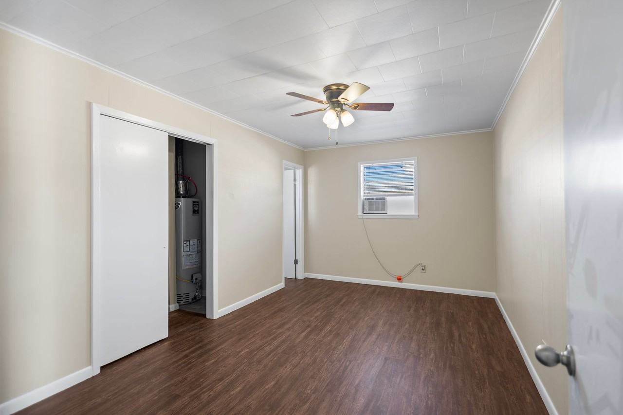 Villa North Apartments - Photo 5 of 26