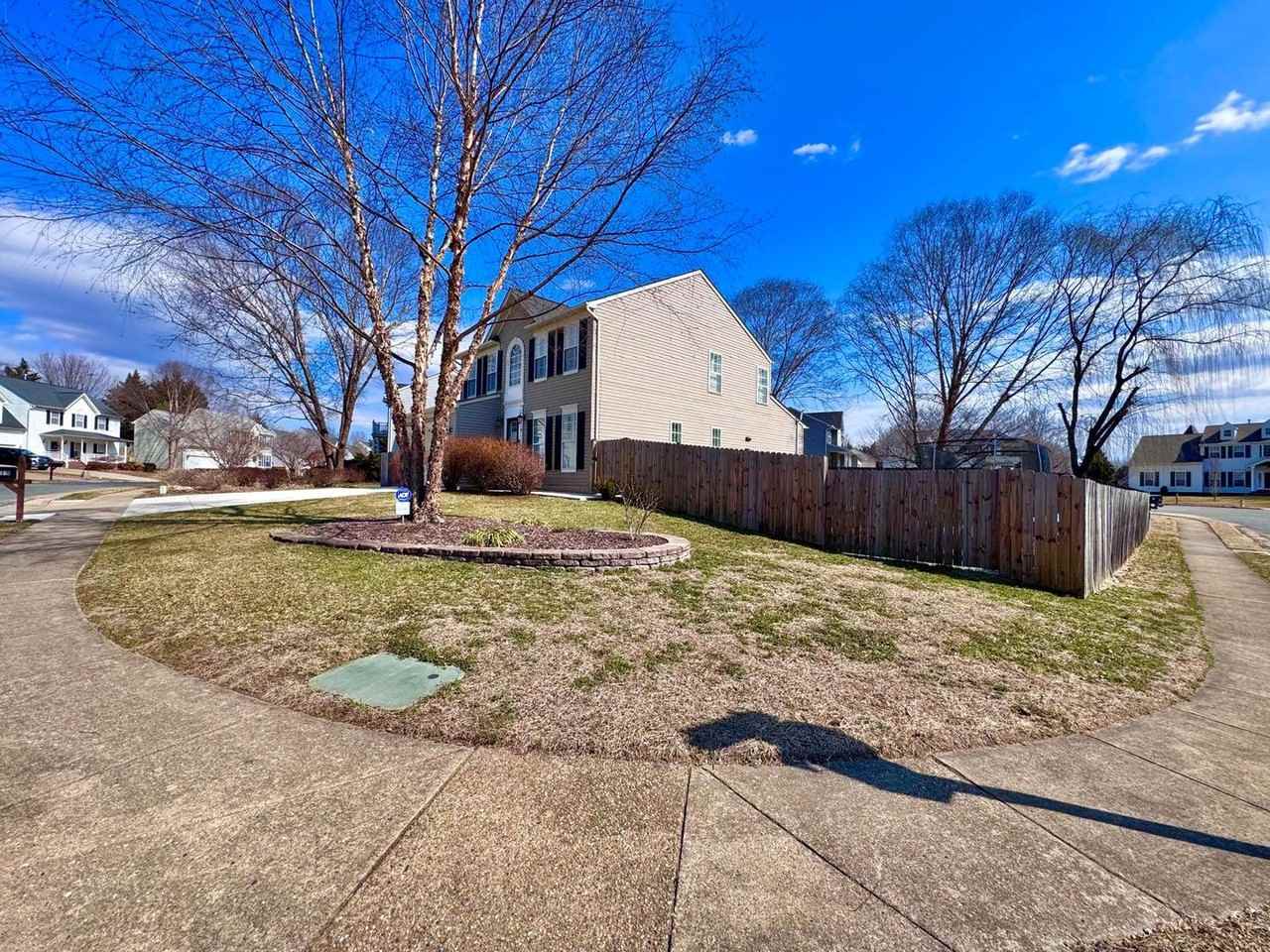 15 River Oak Dr - Photo 4 of 50