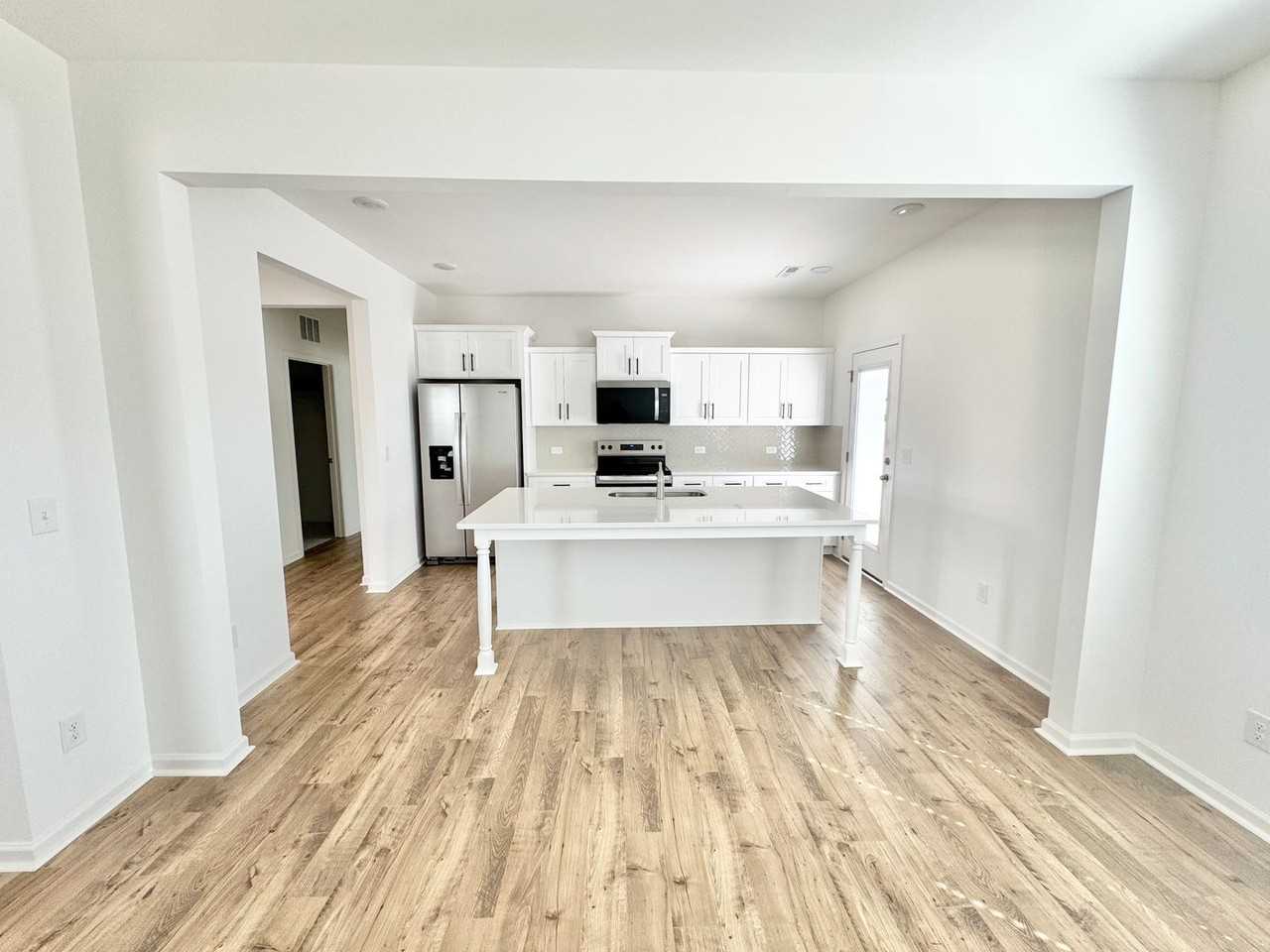 185 Ocelot Ln - Photo 2 of 12