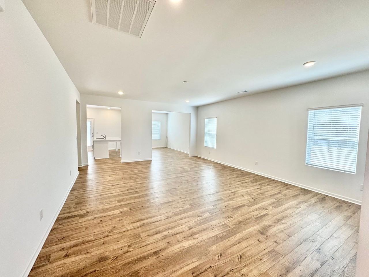 185 Ocelot Ln - Photo 3 of 12