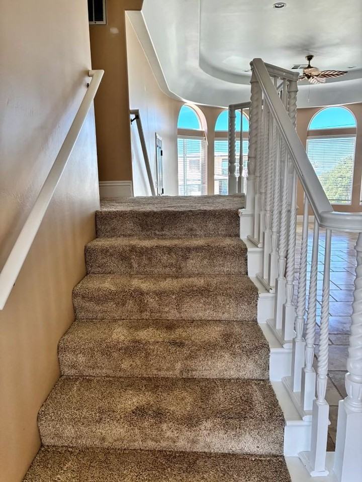 830 N 6th St - Photo 7 of 25