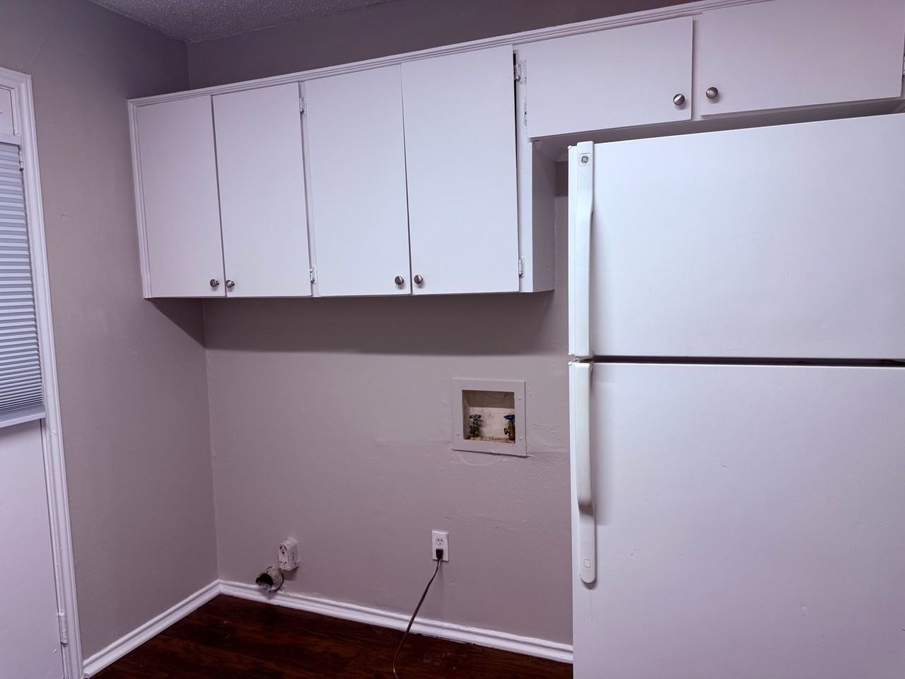 2400 Alexander Ave - Photo 4 of 7