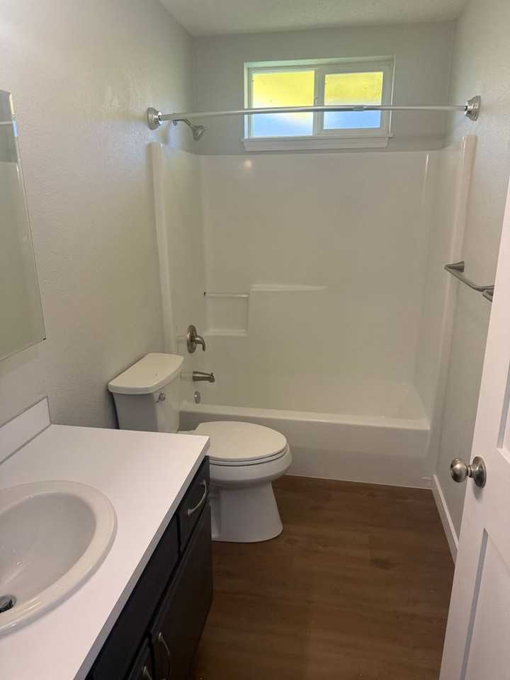 119 N 29th Pl - Photo 7 of 12