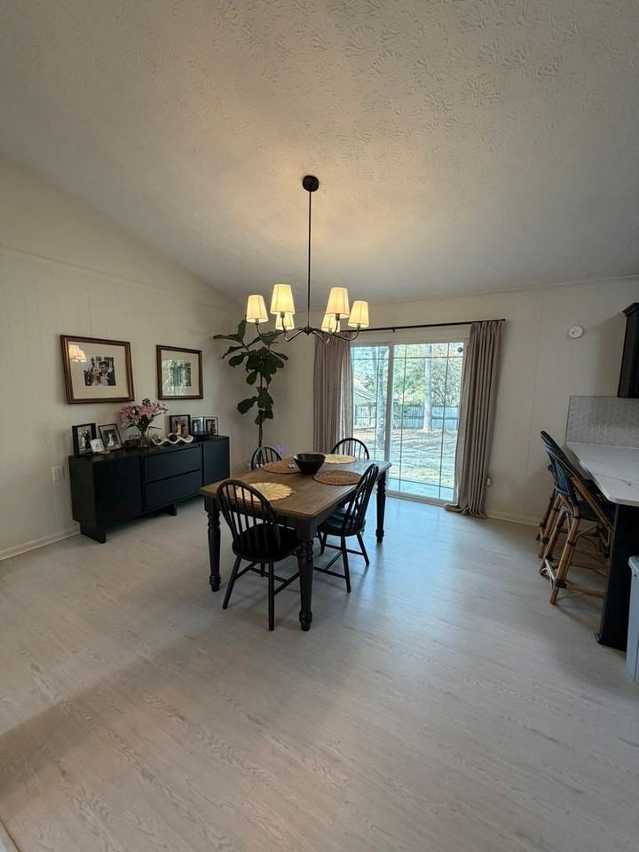 7031 Darnell St - Photo 5 of 19