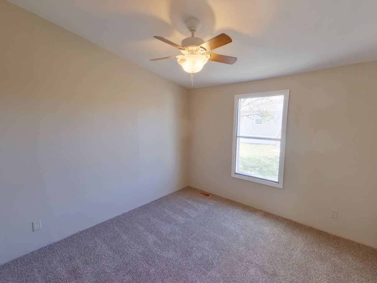 2320 E Macarthur Rd Lot A37 - Photo 5 of 11