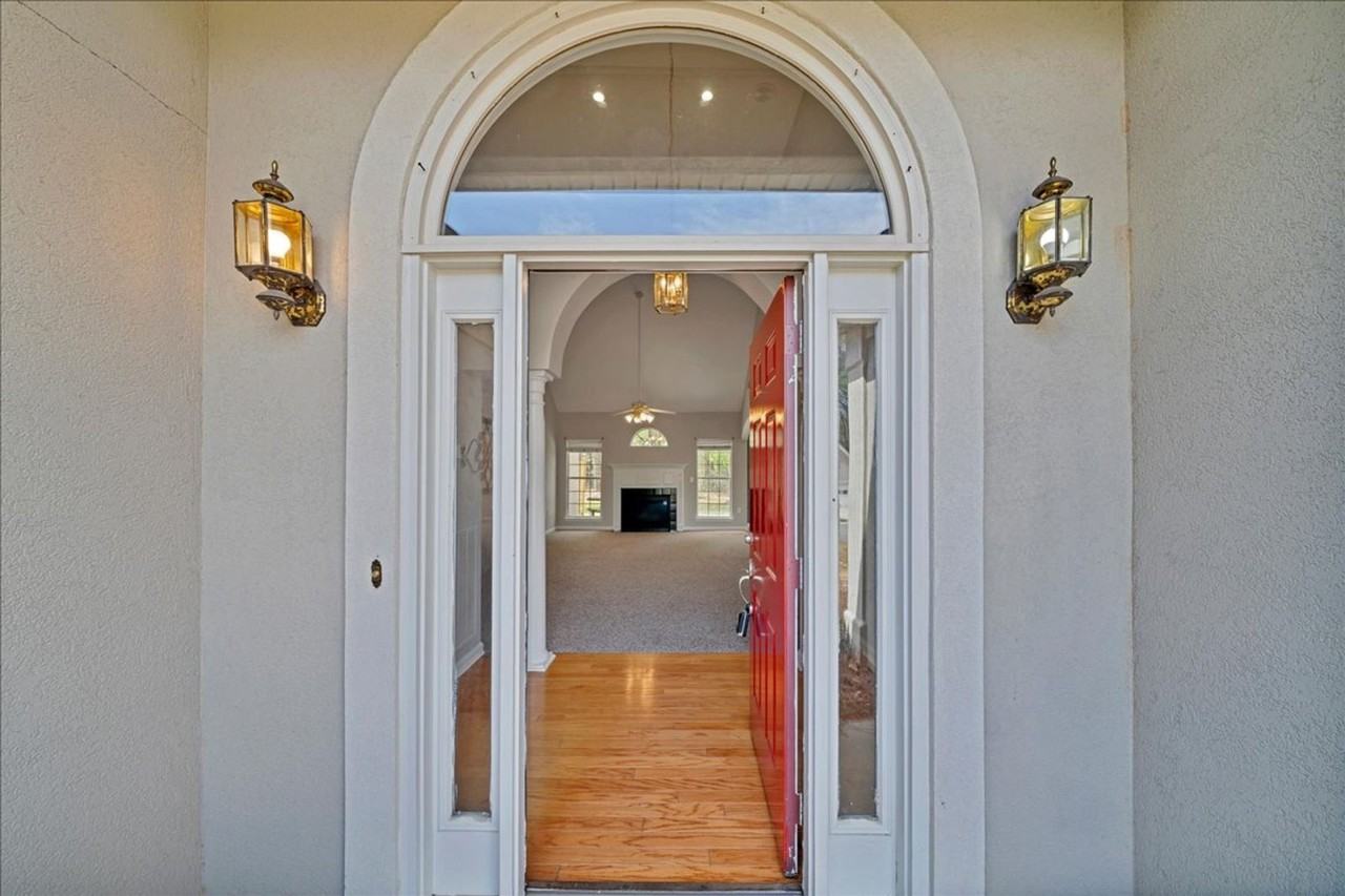 116 Fosters Grn - Photo 3 of 50