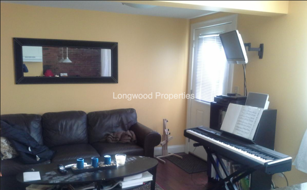 200 Northampton St - Photo 2 of 7