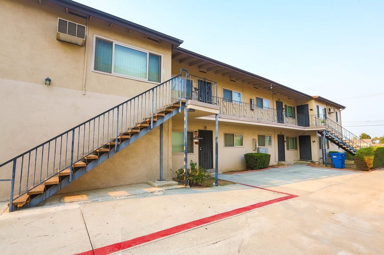 215New - Photo 2 of 19