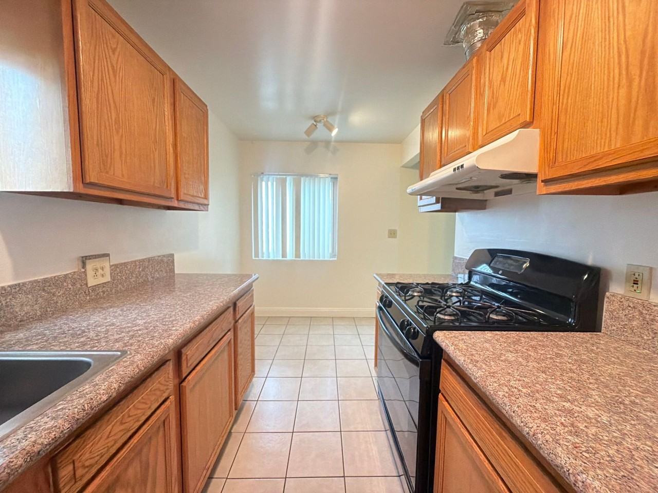 215New - Photo 6 of 19