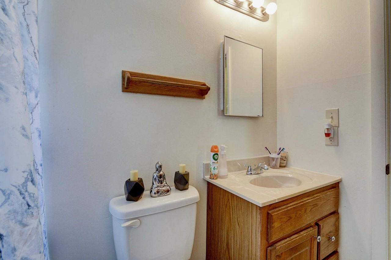 2335 N 1st St - Photo 4 of 13