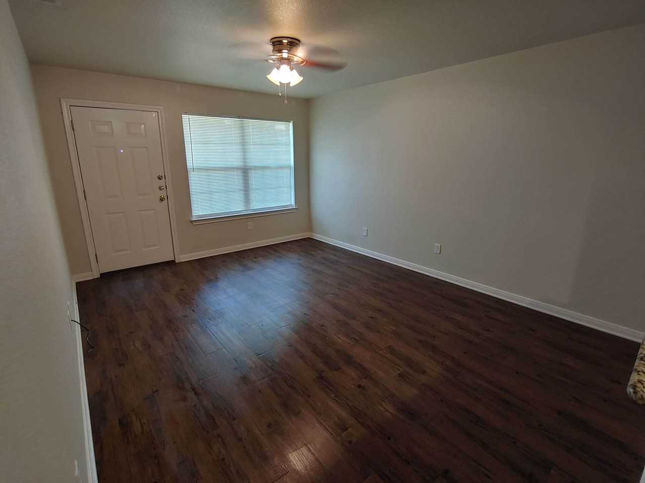 228 Karem Cir - Photo 6 of 12