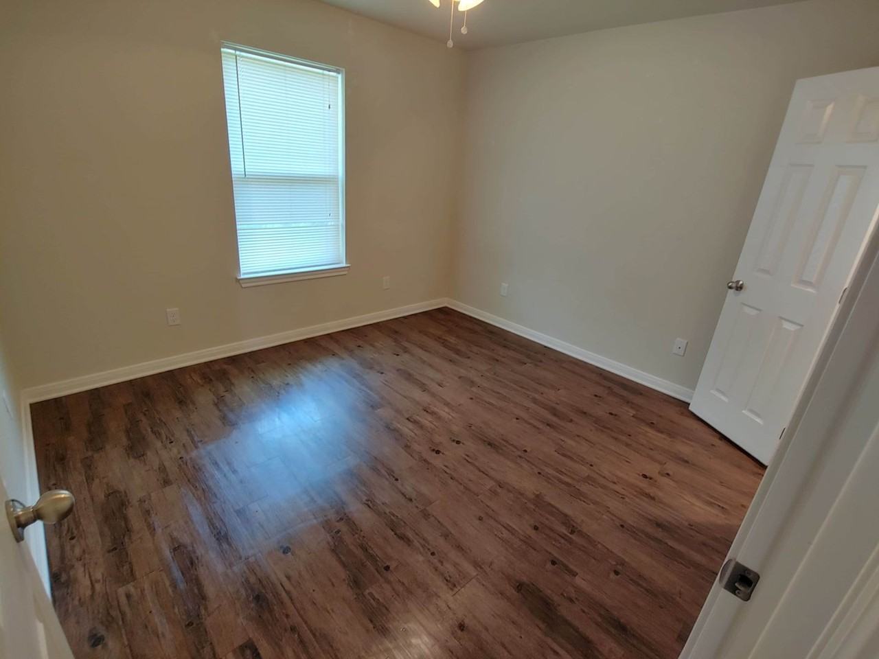 228 Karem Cir - Photo 7 of 12