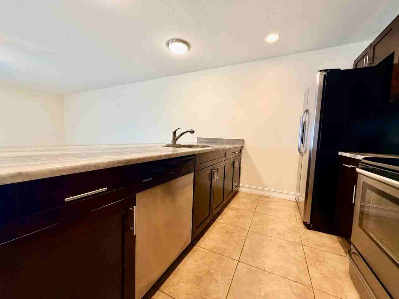 503 Hancock Bridge Pkwy - Photo 7 of 19