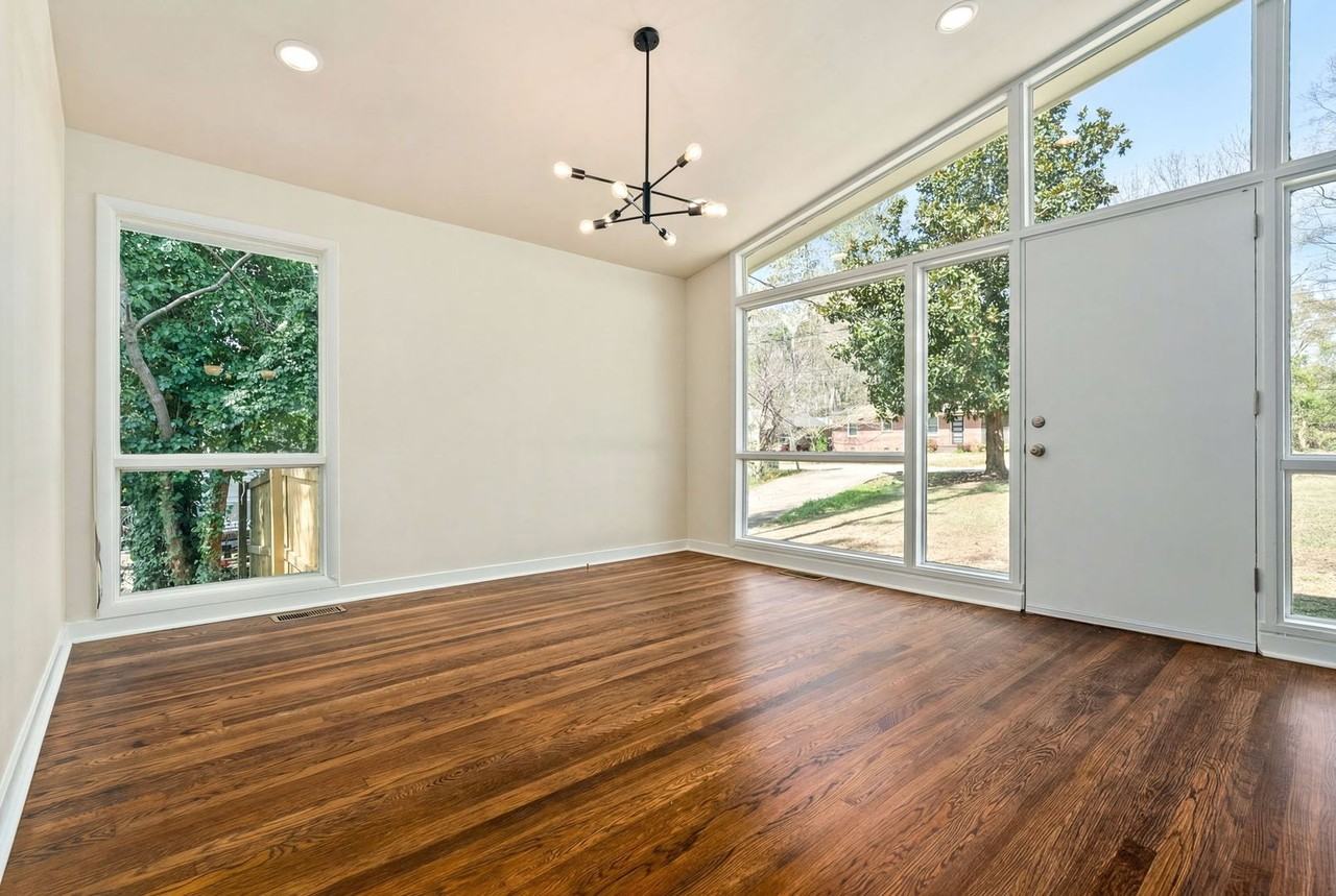 720 Harper Ave - Photo 3 of 18