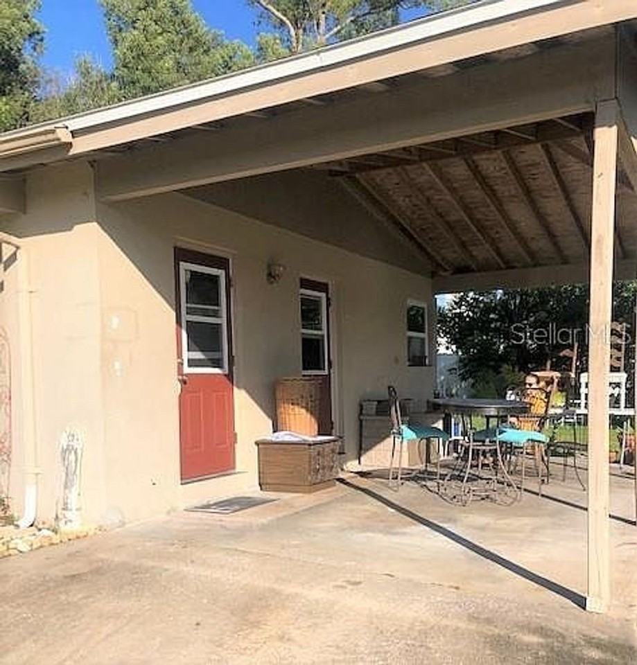 1371 N Normandy Blvd - Photo 4 of 11