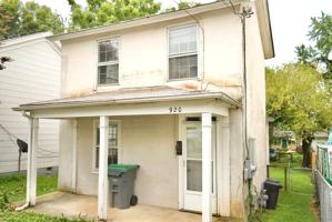 featured image of 920 Anderson St