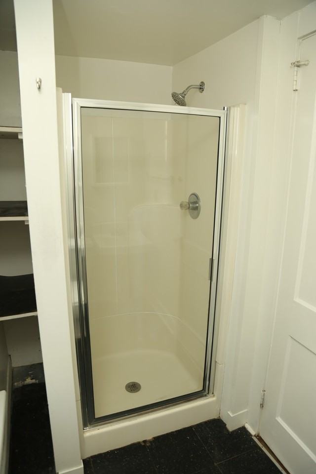 920 Anderson St - Photo 6 of 36