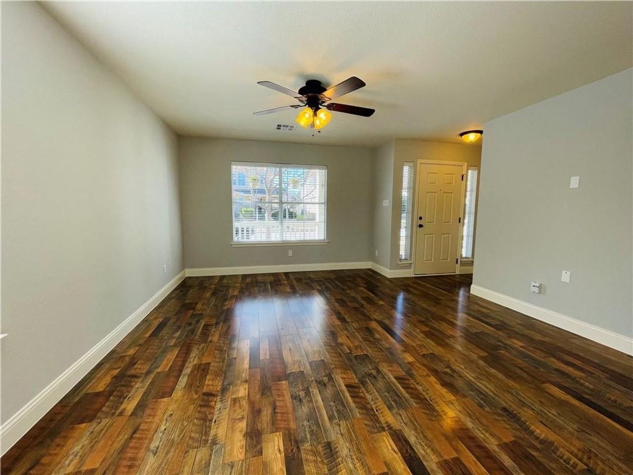 1804 Lost Maples Loop - Photo 6 of 21