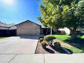 4469 N Draft Ave - Photo 1 of 1