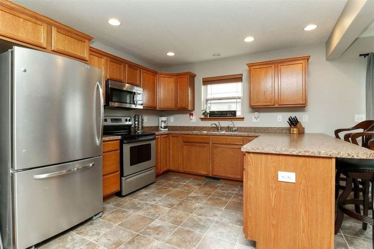 160 War Admiral Ln - Photo 3 of 29