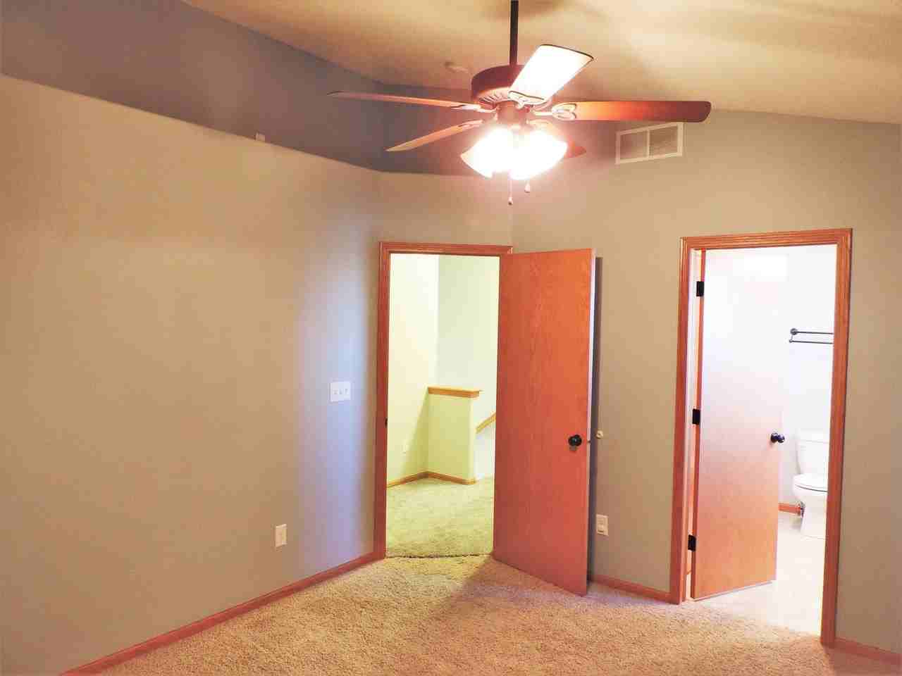 160 War Admiral Ln - Photo 6 of 29