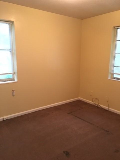 2304 Sterling Pl - Photo 7 of 9