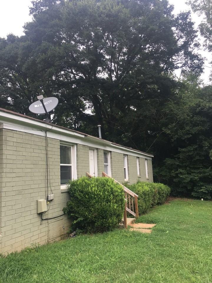 3405 Reid Ave #B - Photo 2 of 9