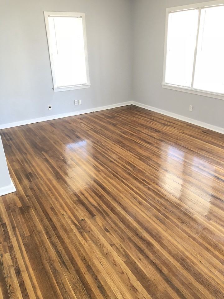 2307 W Irving St - Photo 7 of 13