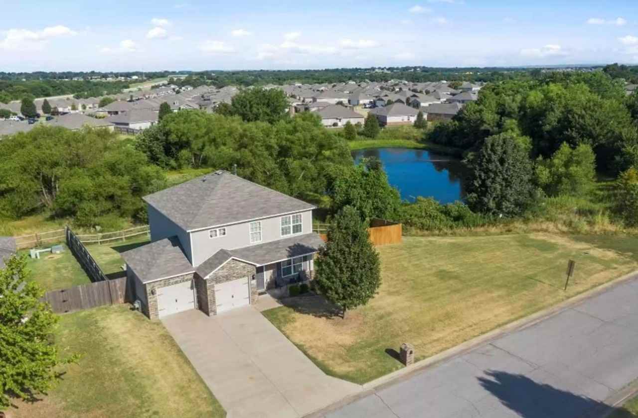 9360 S 256th East Ave - Photo 4 of 40