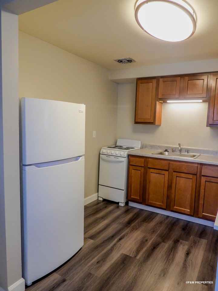 1855 E. Rich St. - Photo 7 of 22