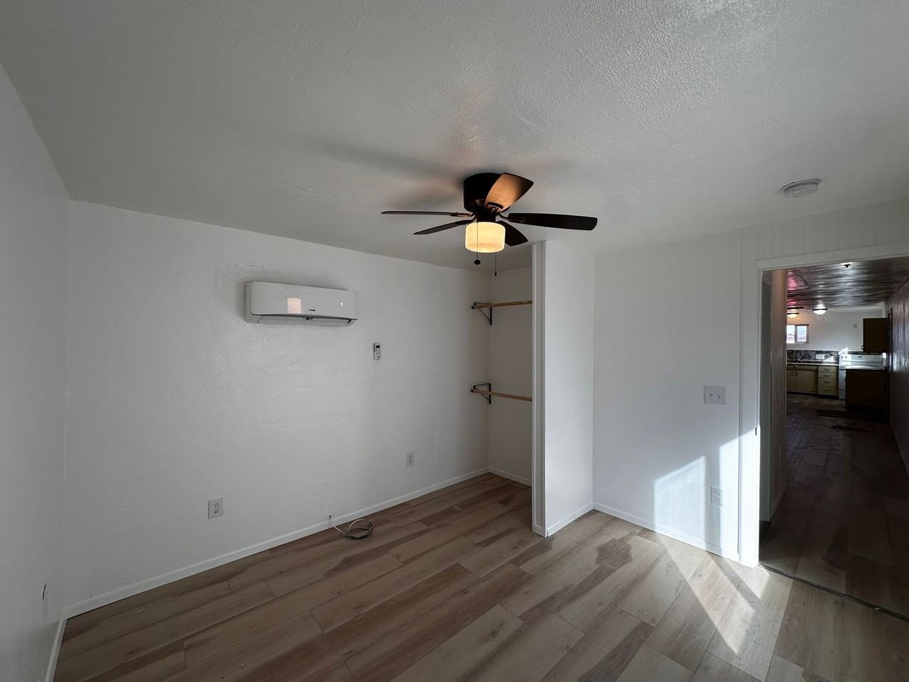 3600 E Thompson Ave - Photo 5 of 6