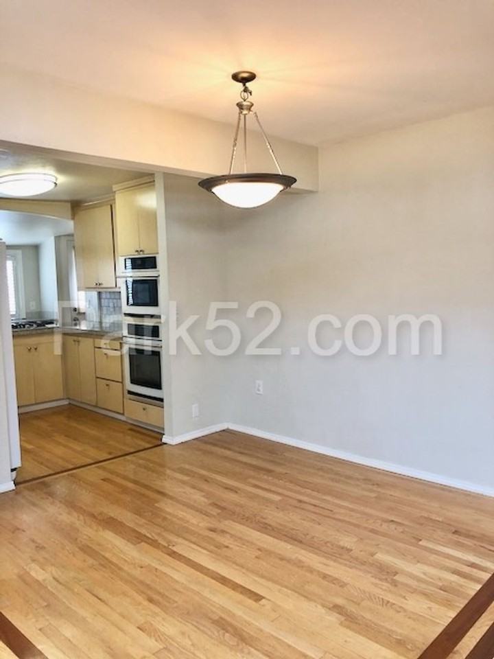 4621 N Mullen St - Photo 6 of 18